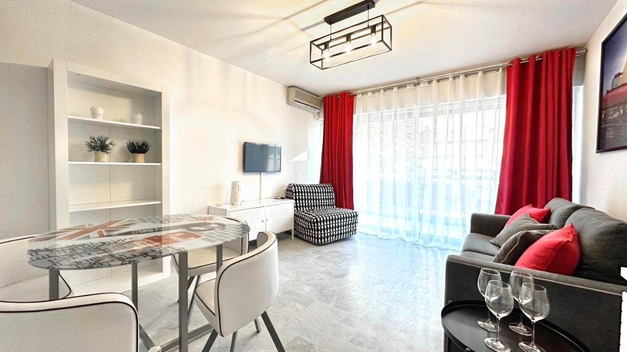 Beau Studio Centre Juan Les Pins A 300M Des Plages Antibes Bagian luar foto